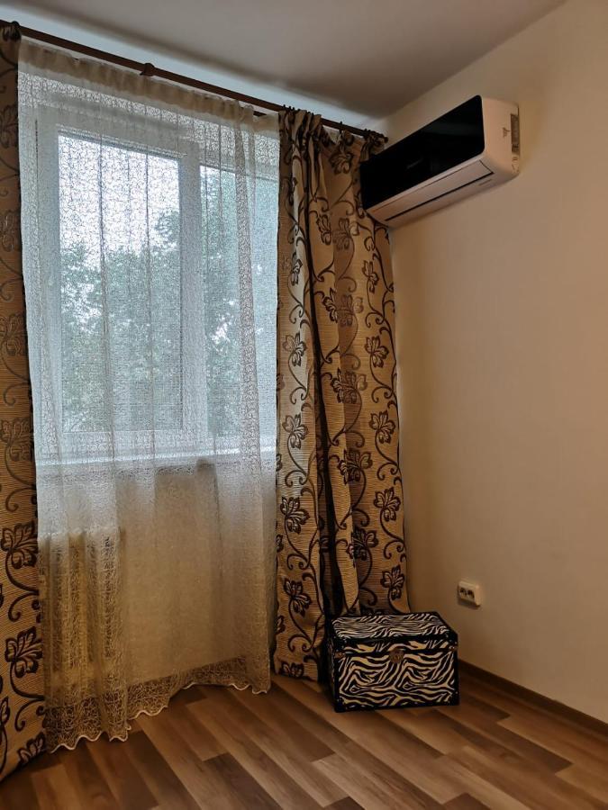 דירות קריובה Deea Apartament מראה חיצוני תמונה
