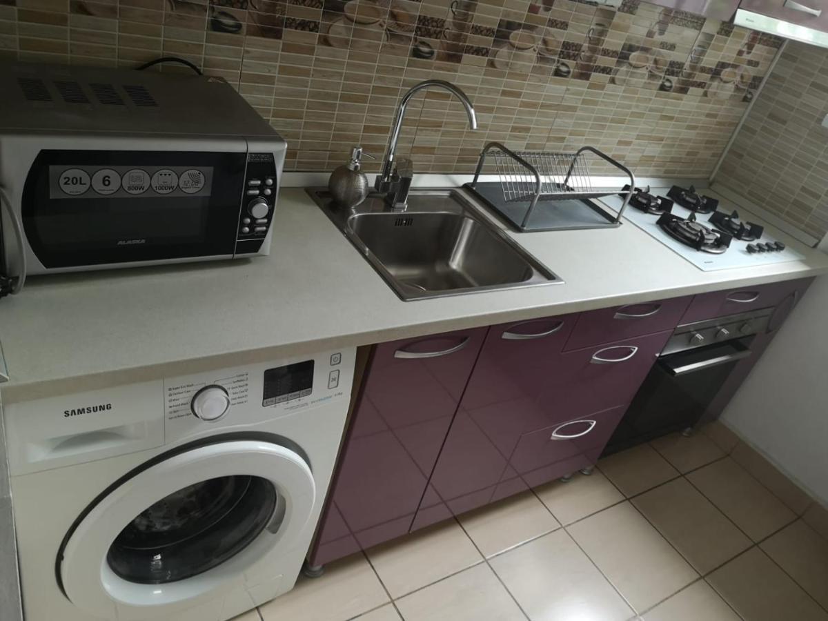 דירות קריובה Deea Apartament מראה חיצוני תמונה